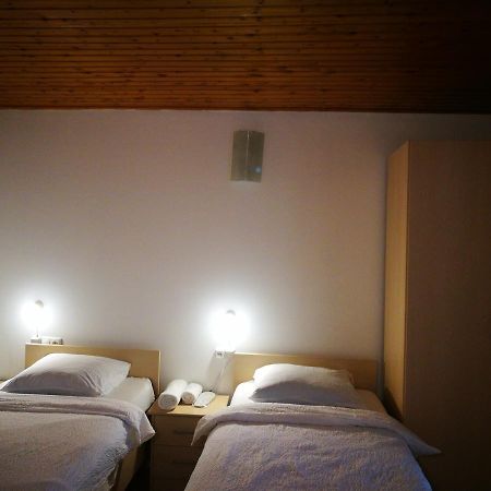 Hotel Salo Tbilissi Extérieur photo