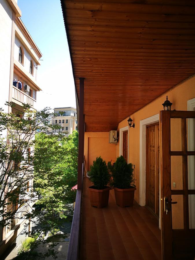 Hotel Salo Tbilissi Extérieur photo
