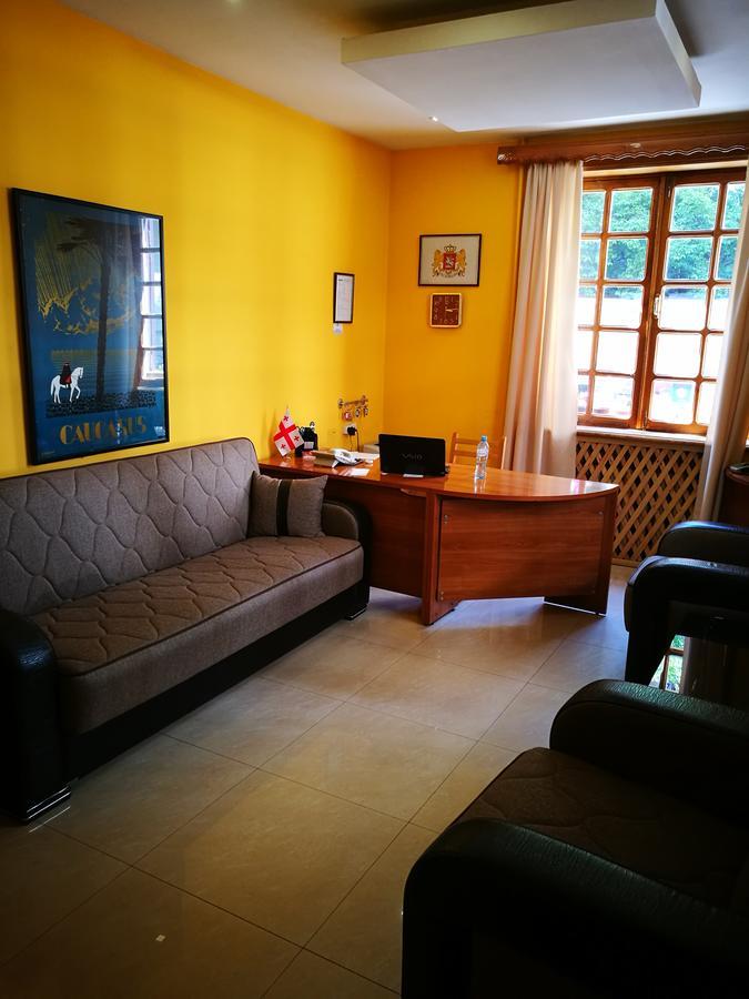 Hotel Salo Tbilissi Extérieur photo