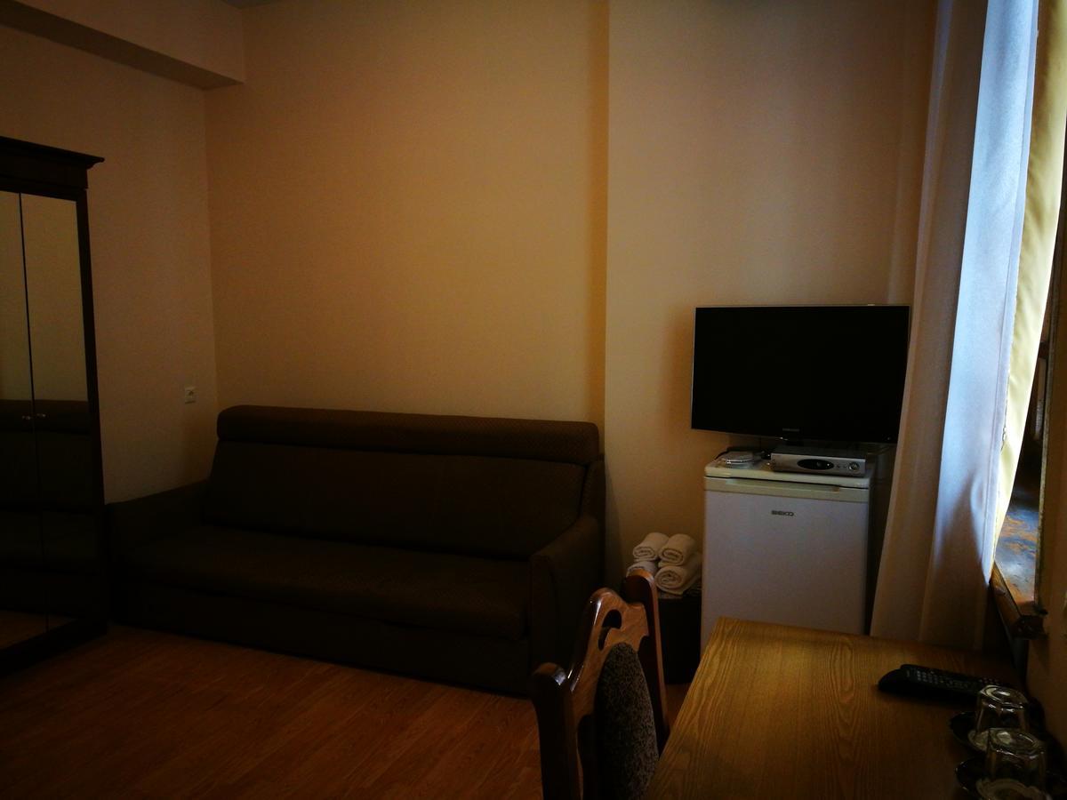 Hotel Salo Tbilissi Extérieur photo