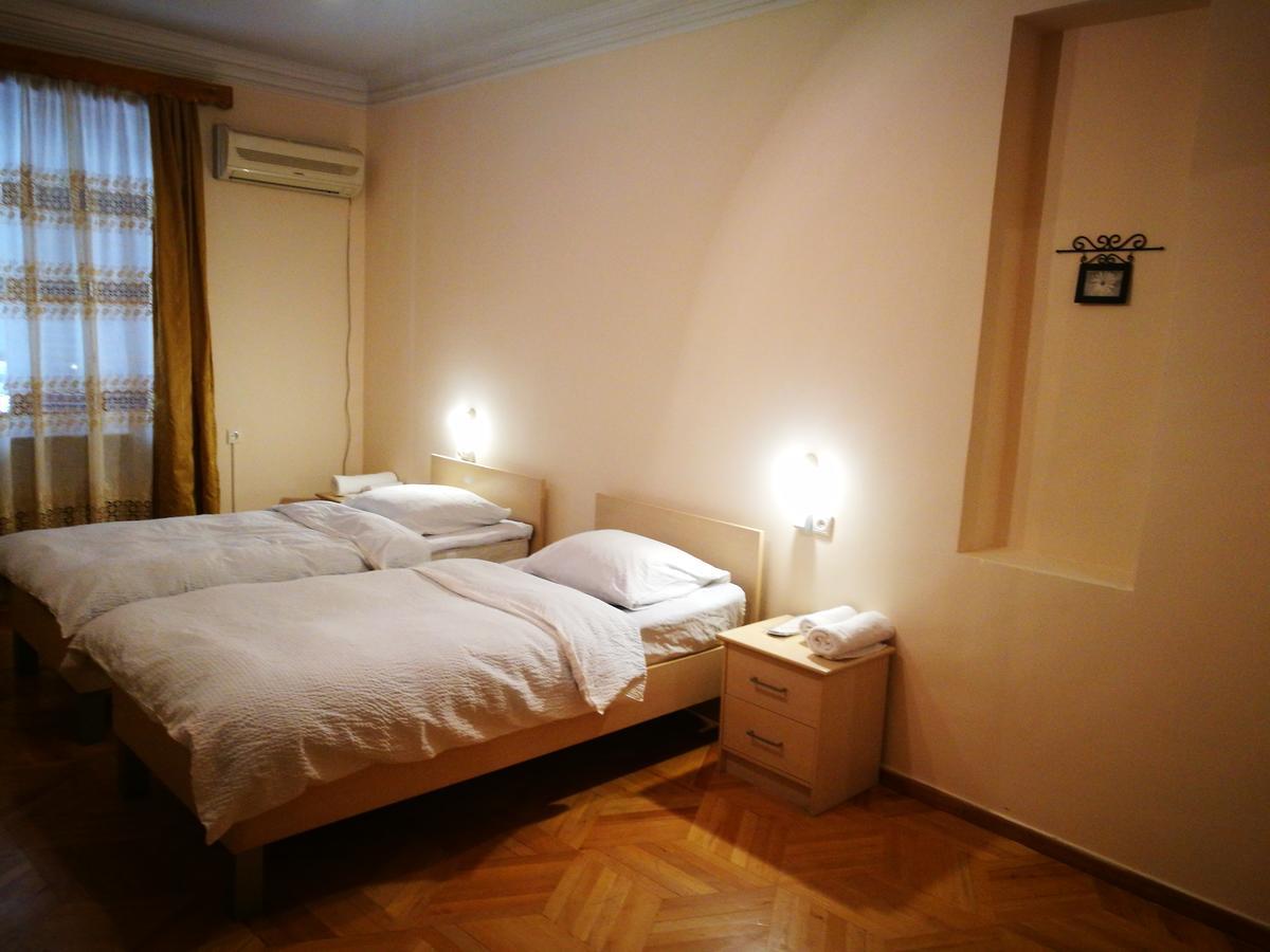 Hotel Salo Tbilissi Extérieur photo