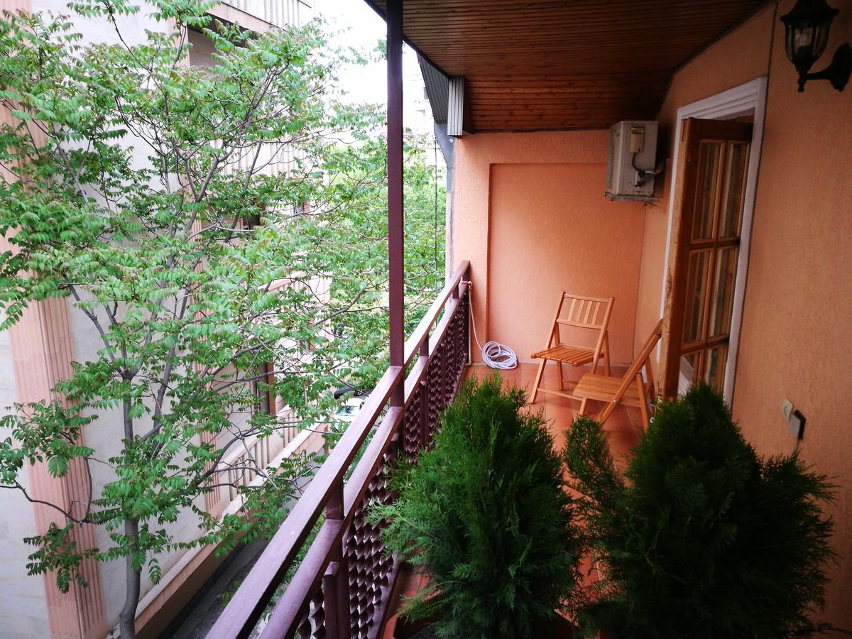 Hotel Salo Tbilissi Extérieur photo