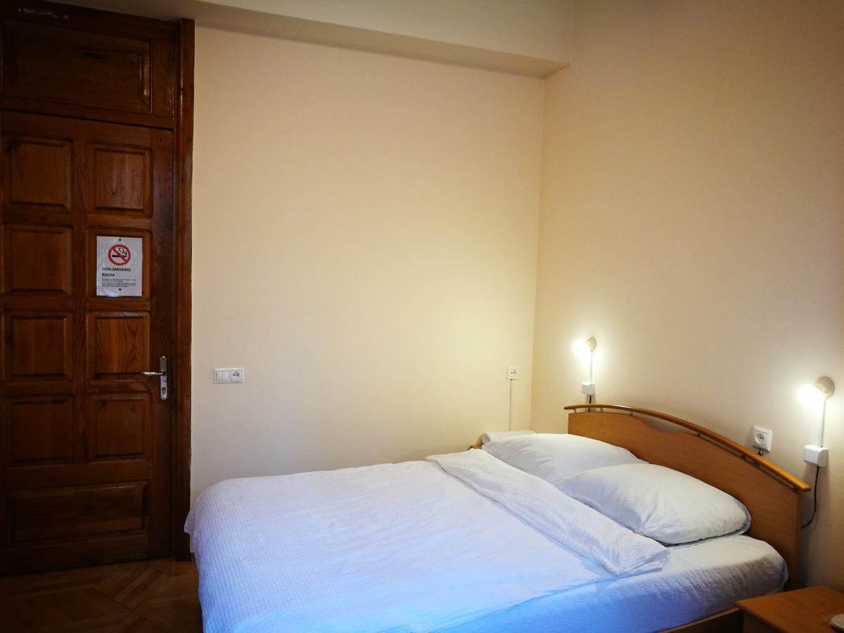 Hotel Salo Tbilissi Extérieur photo