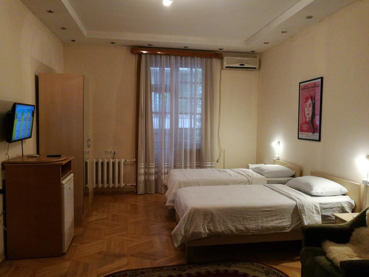Hotel Salo Tbilissi Extérieur photo