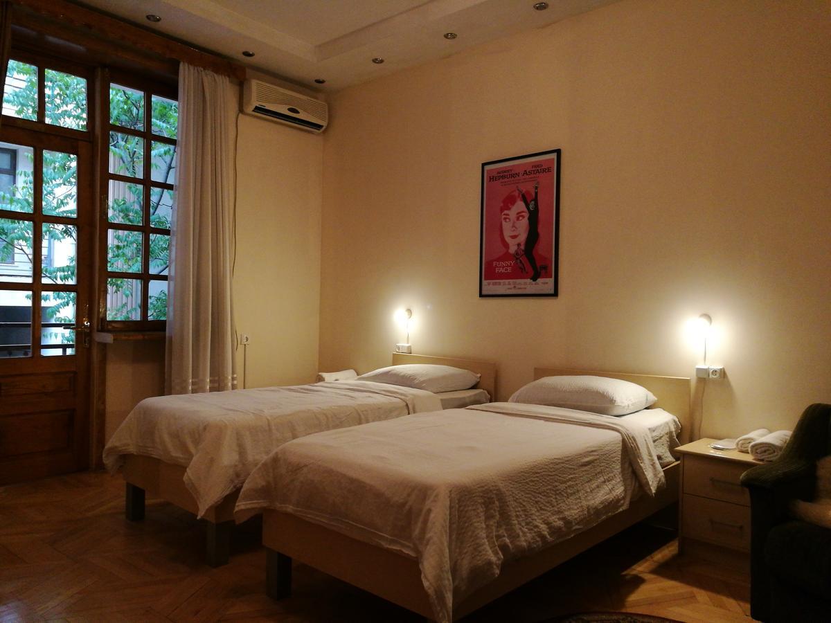 Hotel Salo Tbilissi Extérieur photo